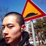 충재씨 <b>반삭</b> 했을 때 얼굴 충격ㅎㄷㄷㄷㄷㄷㄷ