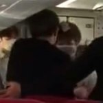 저거 박지훈 <b>머리채</b> 잡힌 거