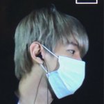 [백현] 백현이 출국 <b>플뷰</b> 3