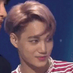 [EXO] 밑에 종인이 눈썹짤 찾는애야