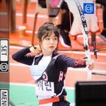 어제 있었던 아육대에서의 얼굴 <b>배틀</b>