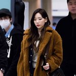 태연 공항패션으로 난리났네...