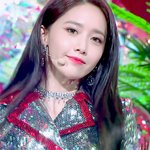 [댓글부탁해] 긴머리 자극 짤 좀 ㅈㅂ