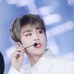 [박우진] 이거 우진이 <b>천사</b>의 탈을 쓴 악마같이 나왔어