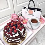 나 지금 해외여행 왔는데