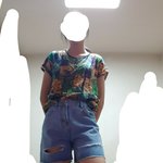 [댓글부탁해] <b>찬반</b>! 할머니가준옷인데