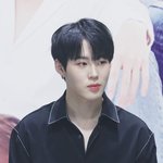 [워너원] 예민미<b>or</b>오빠미 하성운 사진 좀 ㅠㅠ