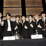 [백현] 180116~180117 EXO <b>in</b> 두바이 백현