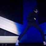 [드루와] 본진 <b>덩치</b>차이 실감짤 뿌리셈
