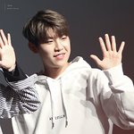 [박우진] <b>후아</b> ㅊㅇ-ㄷ 수고했오! 1등!!!!!!