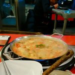 [EXO] 혼자 <b>부대찌개</b>처먹으러옴