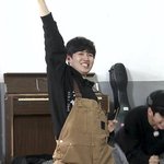 이렇게 귀엽지 진짜 귀여워서 <b>일상</b>생활 못하겠는데 왈캐 귀여운거지...