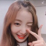 [댓글부탁해] <b>이분</b> 누군지 아는 사람 제발 ㅜ