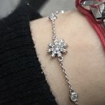 [댓글부탁해] 이거 <b>팔찌</b> 어디꺼야?