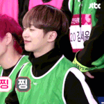 [댓글부탁해] 미친듯한 <b>갭</b>차이를 보여주는 한 남돌.gif