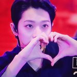 [조언부탁해] 피부과 <b>압출</b> 흉남을까봐무서워...