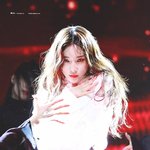 청하 쇼케이스 분위기 <b>지림</b>ㅎㄷㄷ