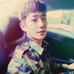 정해인 예비군과 3년전 모습들