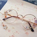 [댓글부탁해] 학생이 비싼 립스틱 쓰면 된<b>장녀</b>인거야?ㅜㅜ