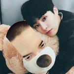 [EXO] 항상 고민이었는데 이 사진은