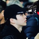 [시우민] <b>김포</b>공항 또 다른 플뷰 (시우민)