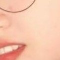 이 사진 피부 되게 좋게 나와따