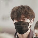 [세훈] 180124 <b>출입국</b> 고화질3