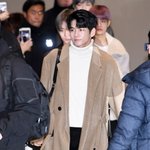 훈남들의 런웨이 같은 롱코트 패션 !!