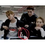 [EXO] 오세훈 맨발<b>투혼</b>했던거ㅋㅋㅋㅋㅋ