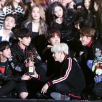 [이삐] 에<b>후우</b> 지친다 지쳐