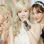 [댓글부탁해] 태연 금발 <b>흑발</b> 중에
