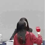 머니건을 처음 본 <b>청하</b>ㅋㅋㅋㅋㅋㅋㅋ