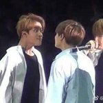트러블 났을 때 <b>연고</b> 뭐바르냐