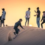 [시우민] 사막을 마치 <b>동네마실</b> 가는 느낌으로 다니는 시우민 ㅇㅇ