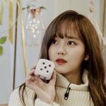 따뜻하면서 냉한 분위기가 이쁜 여배우