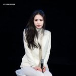 손나은 올화이트슈트 <b>입음</b>