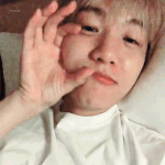 [백현] V앱 백현이 <b>gif</b>