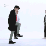 <b>공중</b>에서 걷는 아이돌
