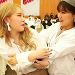 다니다가 끊은 학원에 아는 오빠가 올해 졸업하는데