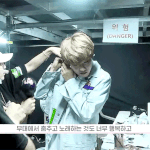 [박우진] 살포시 이어테잎 떼눈거 <b>ㅠ</b> <b>ㅠ</b> <b>ㅠ</b> <b>ㅠ</b> <b>ㅠ</b>