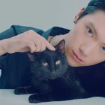 [NCT] 텐한테 검은 고양이 향수 준 소품님 스엠님