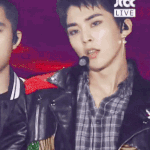 [EXO] <b>힘내자</b> 얘들아