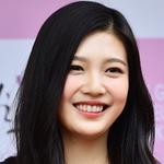 오늘자 레드벨벳 조이 뮤뱅 출근길 봤음? ㅇㅈㄷ