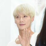 [드루와] 더치페이는 팬들 뜻"…이재진 中팬, 팬<b>미팅</b> 논란 해명...