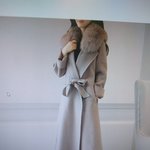 <b>반품</b>비를 3만5천원 내라는데 이 옷 사진좀 봐주세요