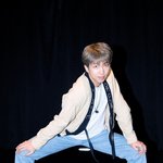 [방탄소년단] <b>남주</b>니가 신은