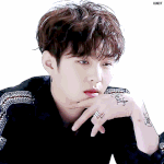 [댓글부탁해] 얘들아 뱃살빼는 운동좀 알려줘 <b>젭알</b>