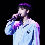 [모두드루와] 어제자 김용국 노래 듣고 가세요 (4K영상있음)