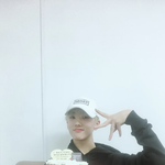 [NCT] <b>지성</b>이생일사진...존잘로 크는중