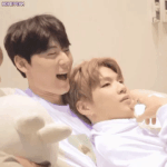 솔직히 팬들 <b>영업</b>중에 제일 이해 안 되는게